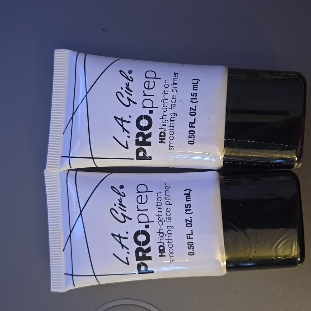 L. A PRO Prep Face Primer